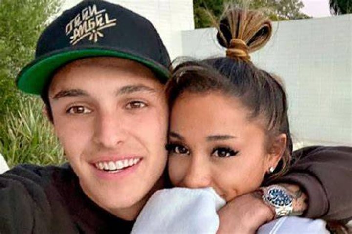 Ariana Grande Holds Hands With Husband Dalton Gomez on Rare Date Night Out: Photos