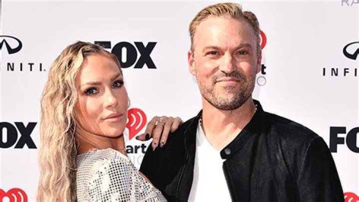 Brian Austin Green and Sharna Burgess Engaged – Hollywood Life