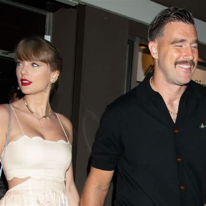 Jason Kelce Says Travis ‘Had to Move’ After Fans Were ‘Staying by His House’ Amid Taylor Swift Romance