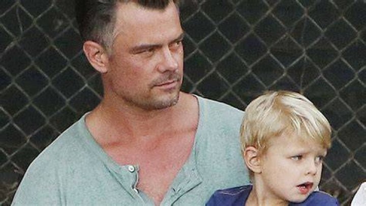 Josh Duhamel Wants More Kids With A Younger Woman After Kissing Mystery Girl – Hollywood Life