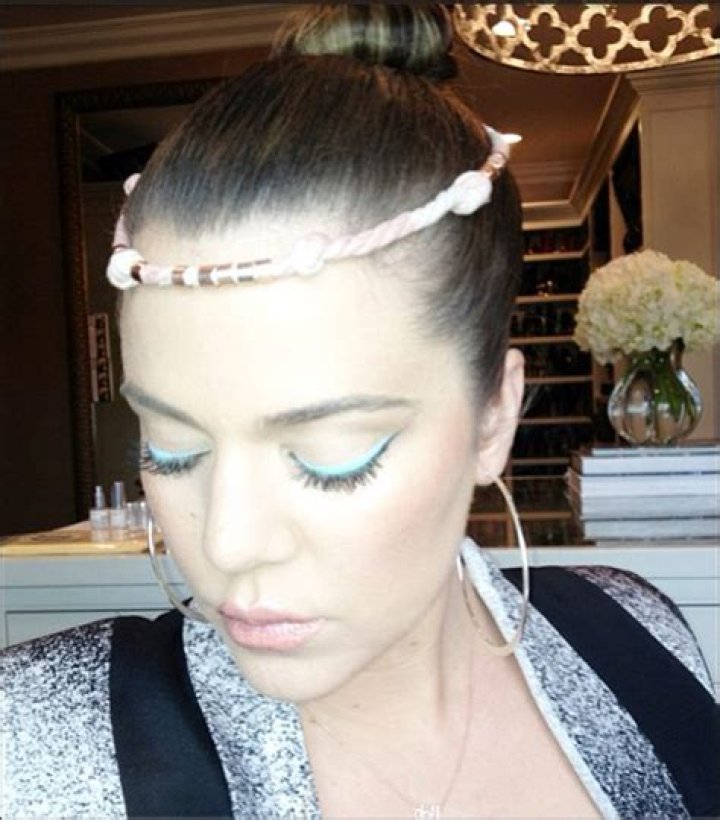 Khloe Kardashian Rocks Bright Blue Eyeliner — Love Or Loathe? Vote