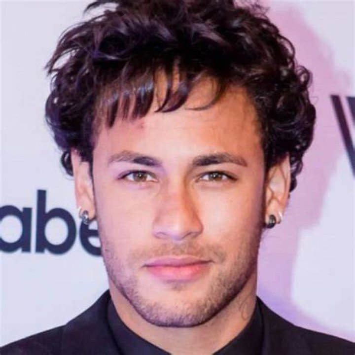 Neymar Celebrity Profile – Hollywood Life