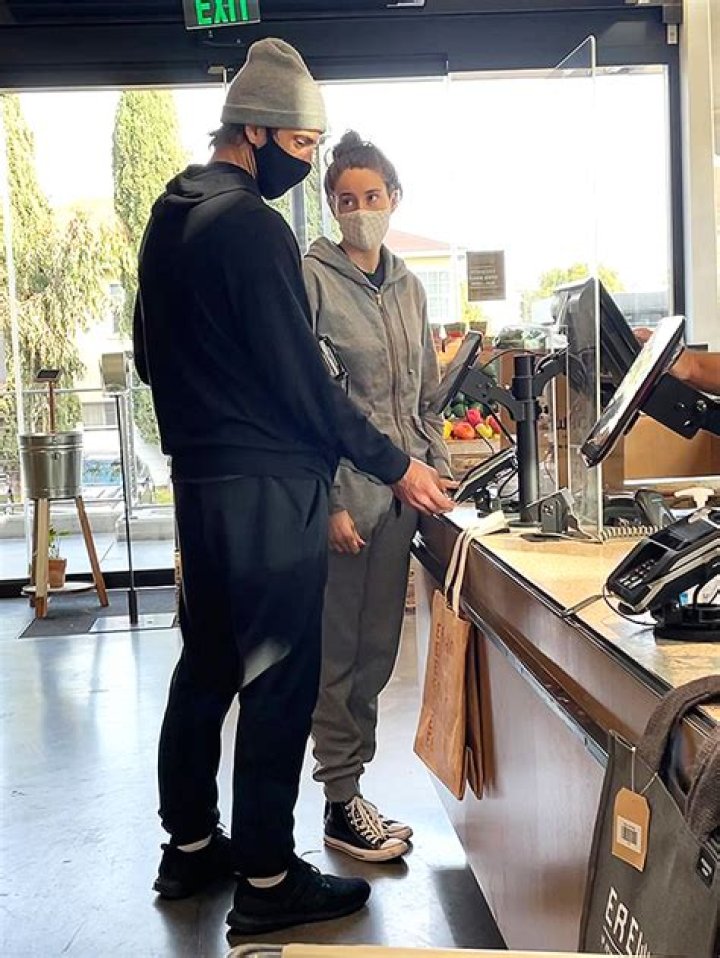 Shailene Woodley & Aaron Rodgers Split & End Engagement After Less Than 2 Years — Report