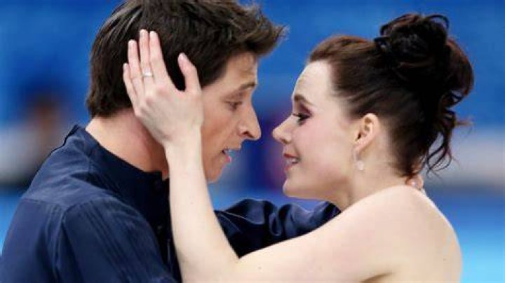 Tessa Virtue & Scott Moir – Pics